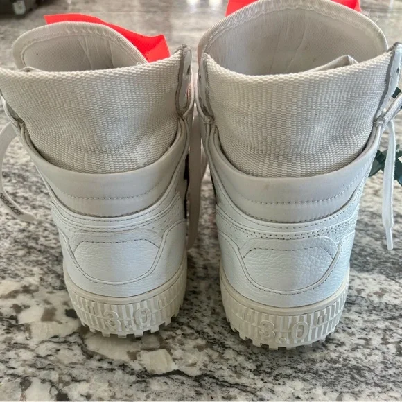 Off-White 3.0 Off Court Leather High-Top Sneakers - Made in Italy - Picture 7 of 13